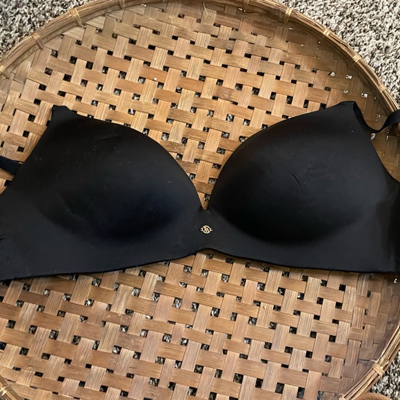 Victoria's Secret Other - Very Sexy So Obsessed Wireless Push Up Bra